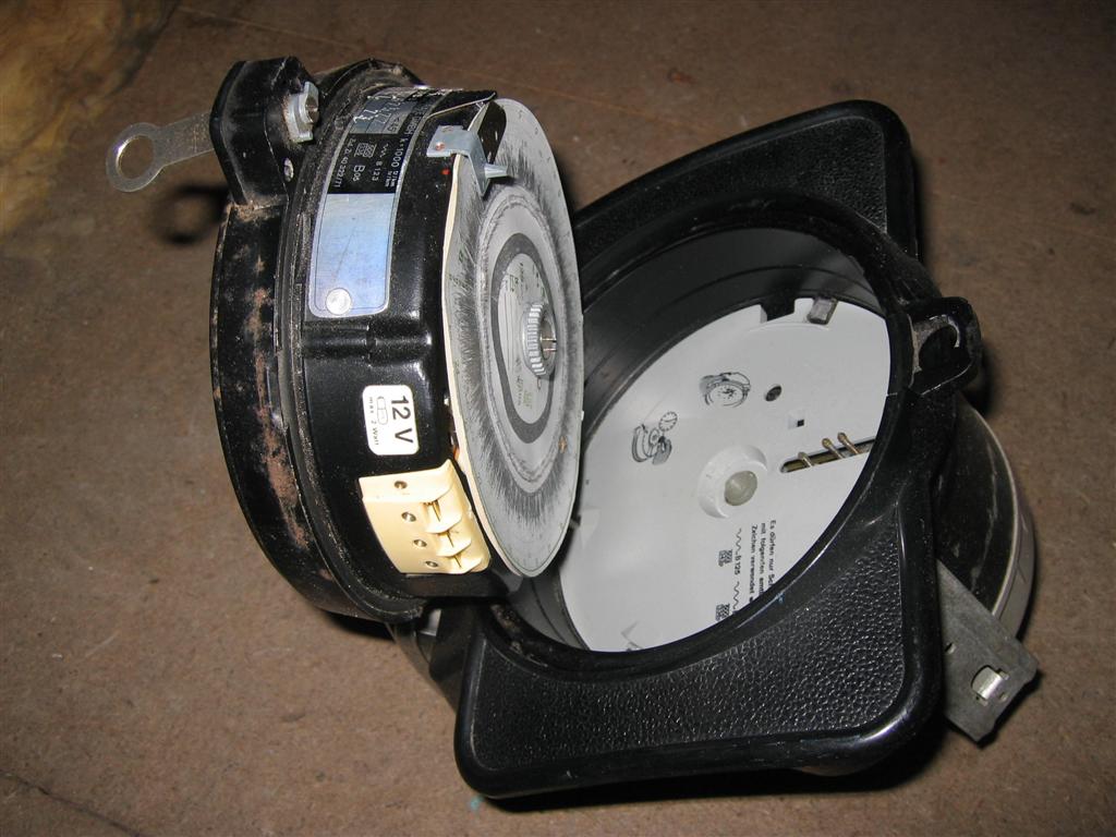 Clocks & Tachograph & Trip Odometers